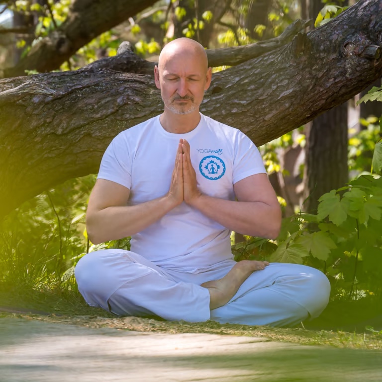 Frithjof Bluhm, Yoga Teacher at Prana Soul
